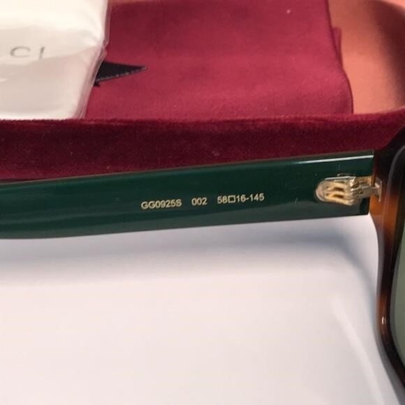 Gucci Tortoise Shell Sunglasses with Green Lenses GG0925s 002 - Picture 12 of 13